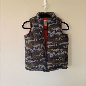 Old Navy Camouflage Vest with Skull Design